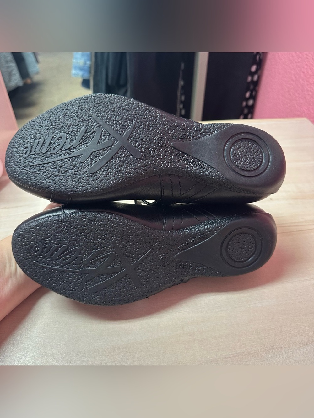 Ziera Black leather Mary Jane Flats - Picture 5 of 11